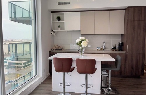 Vaughan Apartamento | Wonderland apartment in Vaughan