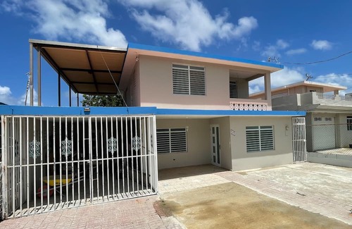 San Antonio Casa | Beautiful house located in the serene coastal town of Dorado.
