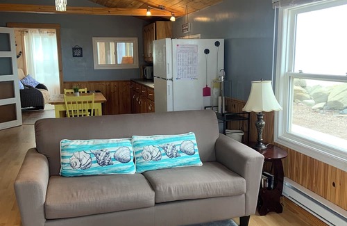 Brule Point Cabaña | Brule Cottage