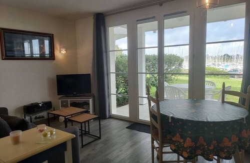 Arzon Apartamento | T2 harbor view for two people swimming pool ground floor