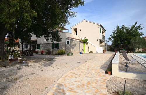 Pirovac Apartamento | Apartment B&B Linda - with pool: R1(4) - Pirovac, Riviera Sibenik, Croatia