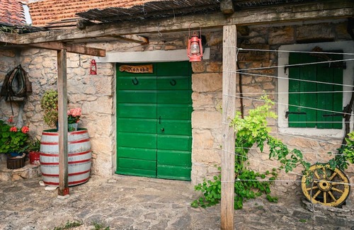 Pirovac Apartamento | Apartment B&B Linda - with pool: R1(4) - Pirovac, Riviera Sibenik, Croatia