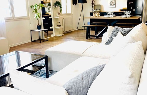 Le Marais Apartamento | Vrbo Property