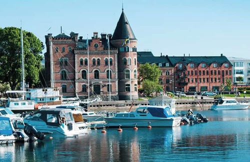 Varmdo Cabaña | Cottage in the beautiful Stockholm archipelago, 3-5 minutes walk to the beach