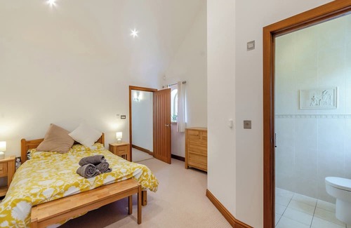 Grantham Cabaña | 2 bedroom accommodation in Gonerby Grange