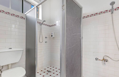 Leichhardt Apartamento | MetaWise Sydney inner City Twin Bed Share Room