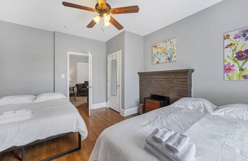 Shaw Casa | Historic, Second Floor Unit in Shaw Community STL 2E