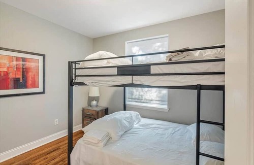 Tower Grove South Casa | Beautiful Tower Grove Unit, Recently Renovated 1N