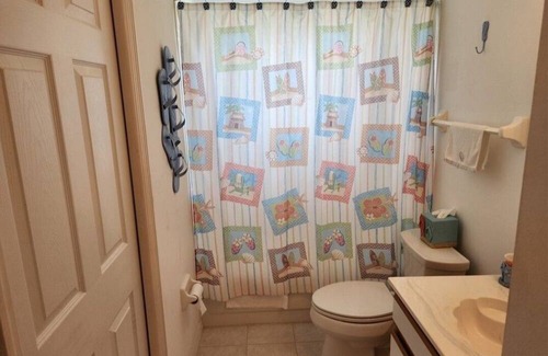 Highland Villa | Cozy Villa located minutes to downtown, the racetrack & golf courses.