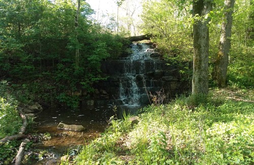 Macomb Alquiler De RV | RV sites with river access.
