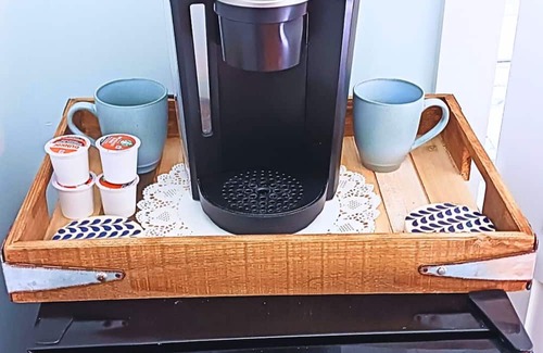 Berkeley Springs Cama Y Desayuno | River Retreat Private Unit In Town!- Inside Newly Remodeled Victorian Home
