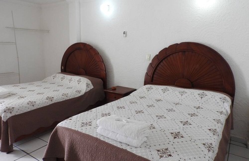 Alta Costa Azul Hotel | Hotel Villas Balcones de Costa Azul
