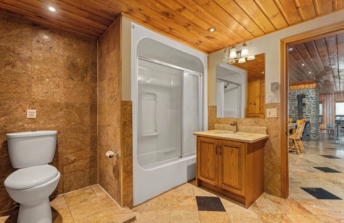 Minden Cabaña | Tall Timbers Beach Front Cottage