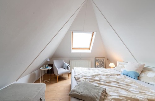 Municipality of Zwartewaterland Casa | Cozy Holiday Home in Hasselt Near By The Water