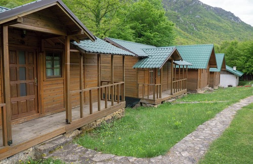 Foca Cabaña | Rafting Camp Grand Tara