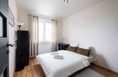 Warsaw Apartamento | Coopera Standard Apartment