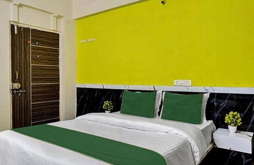 Pimpri - Chinchwad Hotel | FabExpress Star Executive