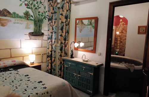Calamonte Casa | Homerez - Charming House in Calamonte with Jacuzzi