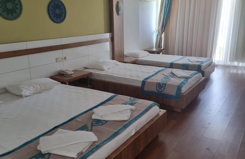 Titreyengol Complejo | Luca Beach Hotel