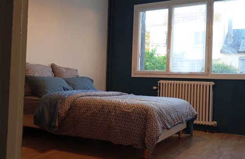 Carrieres-sous-Poissy Apartamento | The People of Grass Flat
