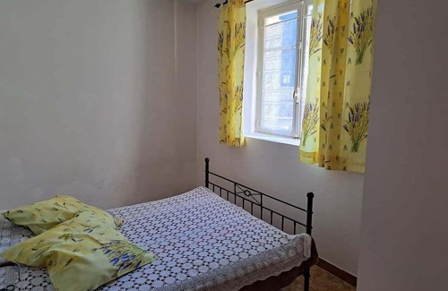 Barnas Apartamento | Vrbo Property