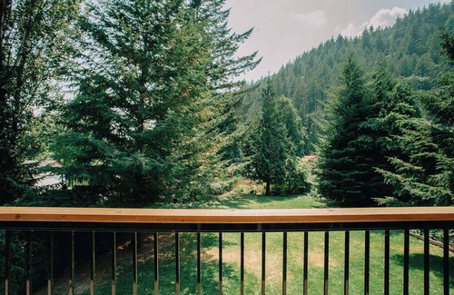 Harrison Hot Springs Condominio | Renovated Contemporary Studio in Harrison Springs