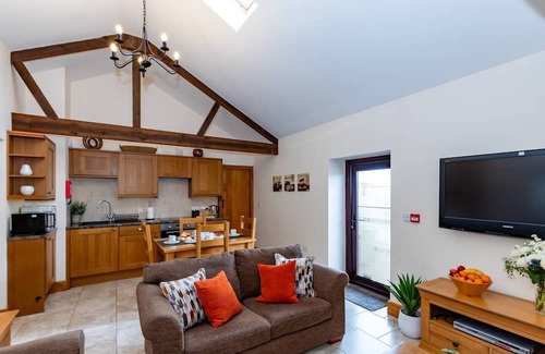 Loxton Casa | Pass the Keys | Somerset Two Bedroom South Hill Cottage
