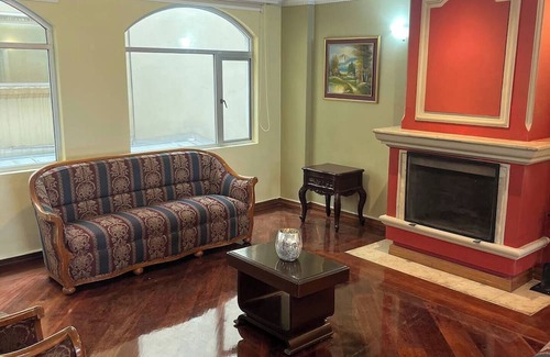 Otavalo Apartamento | Apartment with 3 rooms near Ponchos Market