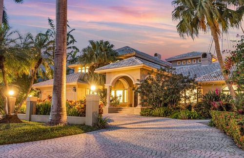 Harbor Beach Casa | Mediterranean Villa Heated Pool Venice of America Riverside View Venetian Key Resldences