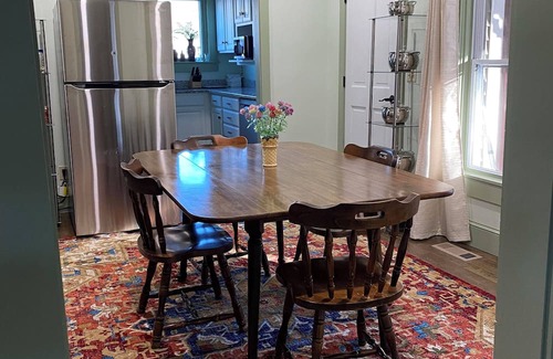 Springfield Casa | 16 Miles Away from Okemo Mountain Resort-Newly Renovated Furnished House