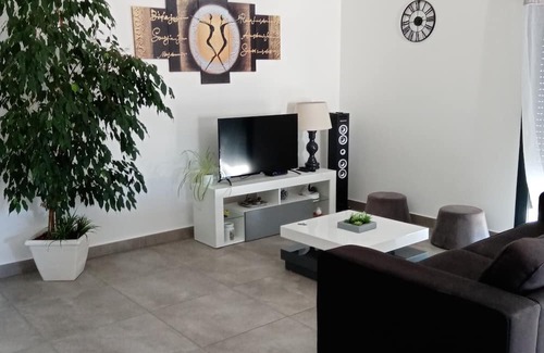 Malvies Casa | Villa Climatisée au Milieu des Vignes Avec son spa
