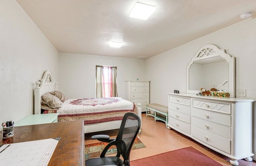 Archer Casa | Quaint Archer Farmhouse: Peaceful & Quiet Setting!