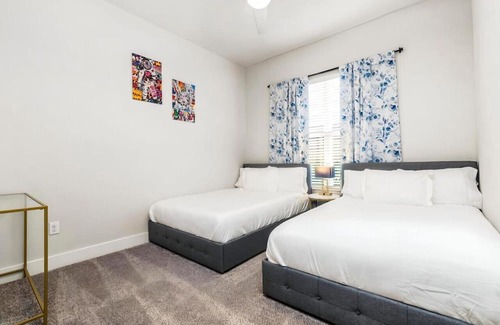 King William Apartamento | River Walk Luxury: 2BR Apt | River&Pool Views+Gym