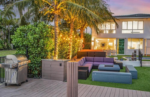 Barrier Island Apartamento | Suite by Beach Waterfront Lago Key Two