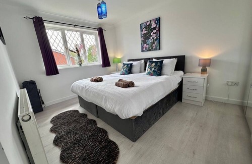 Cherry Hinton Casa | Spacious and Comfy Cambridge House for Families or Group