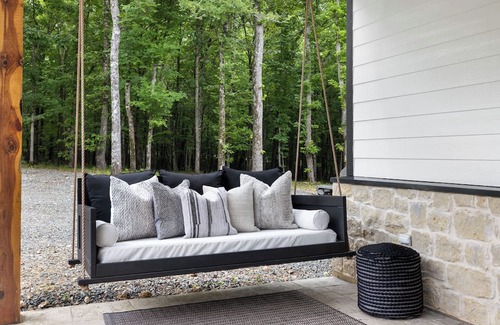 Broken Bow Cabina | Luxury Cabin Sleeps 16. Close to the Fun!