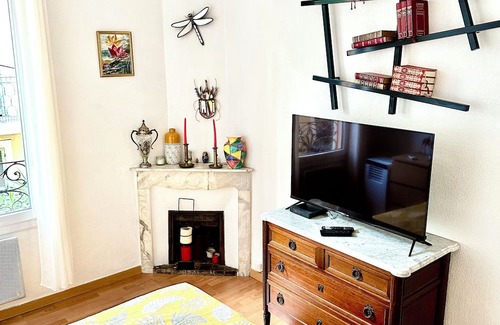 Vernier Apartamento | 10-15 min to train, sea, marketplace