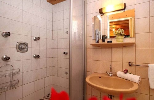Walchen Casa | Mountain hut Comfortable holiday residence