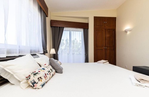 Cerro do Mocho Casa | Holiday house Loulé for 1 - 11 persons with 3 bedrooms - Holiday home