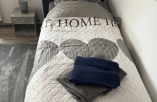 Großrudestedt Apartamento | Holiday apartment in the Erfurt suburbs