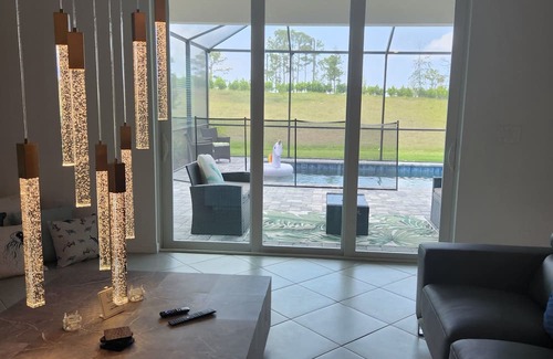 Venice Casa | Spacious Wellen Park 4-bedroom house in amazing Venice