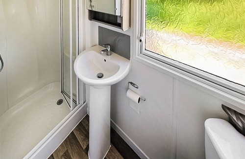 Lake Cabaña | 2 bedroom accommodation in Sandown