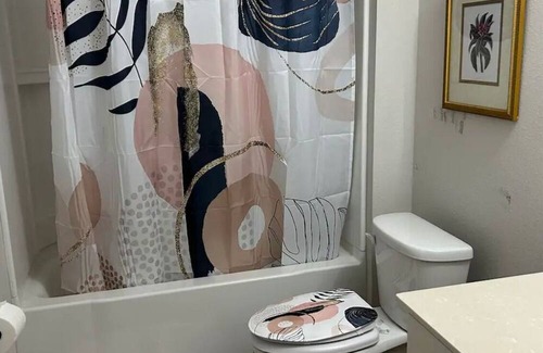 Northside Casa | Relaxing One Bedroom in Jacksonville in a beautiful neighborhood