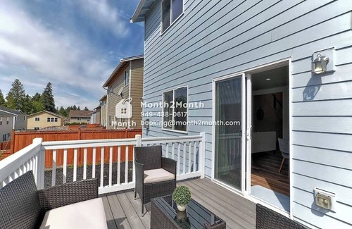 Bothell Casa | Modern Home on 223rd Pl SE #41847