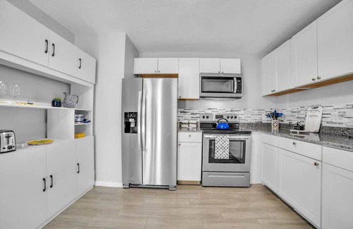 Plant City Casa | 355B) 2BR Luxurious house!