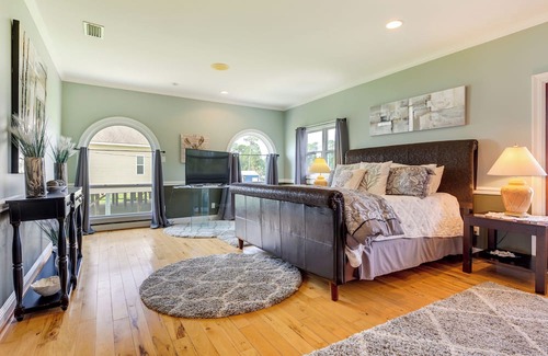 Theodore Casa | Waterfront Vacation Rental: 9 Mi to Dauphin Island