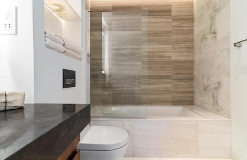 Neapolis Apartamento | The One - Two Bedroom Apartment, Sleeps 4