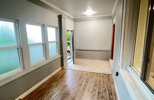 Duquesne Casa | Kennywood park, Waterfront market palace, restraurants 10 min, quiet place
