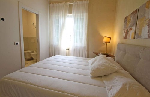 Castelnuovo Magra Villa | Wonderful private villa with WIFI, A/C, TV, terrace, pets allowed and parking, close to La Spezia