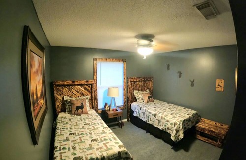 Karnack Casa | Bring the whole family to this great woodsy home w/ lots of room for fun!!